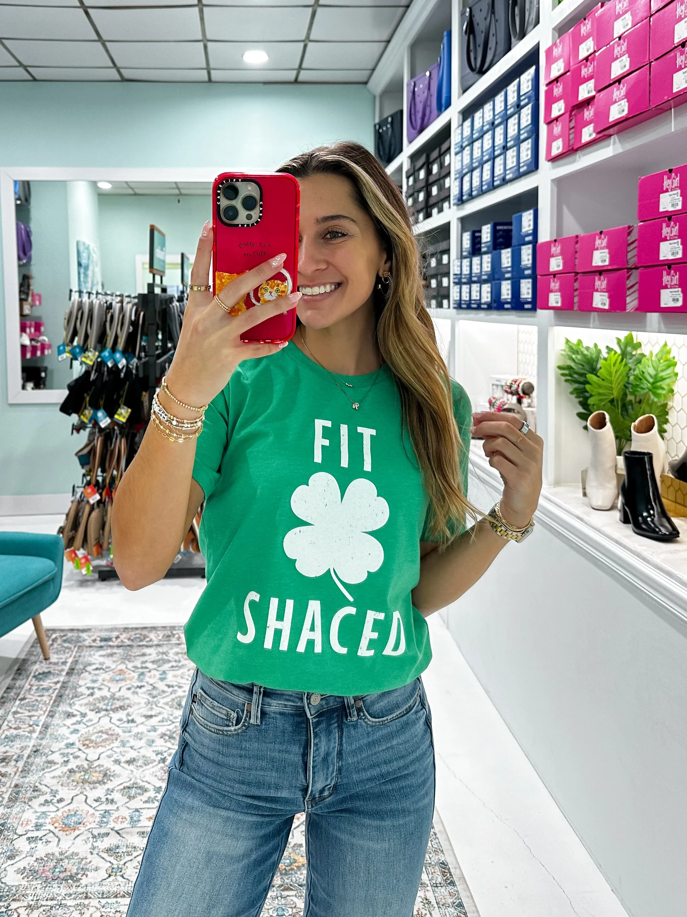 Fit Shaced Graphic Tee