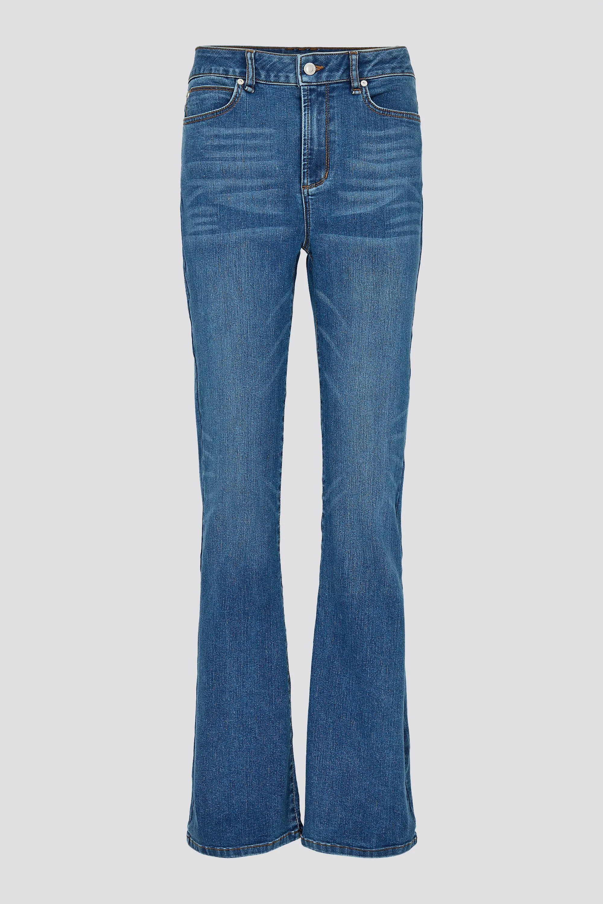 IVY-Tara Jeans Wash Cool Barcelona
